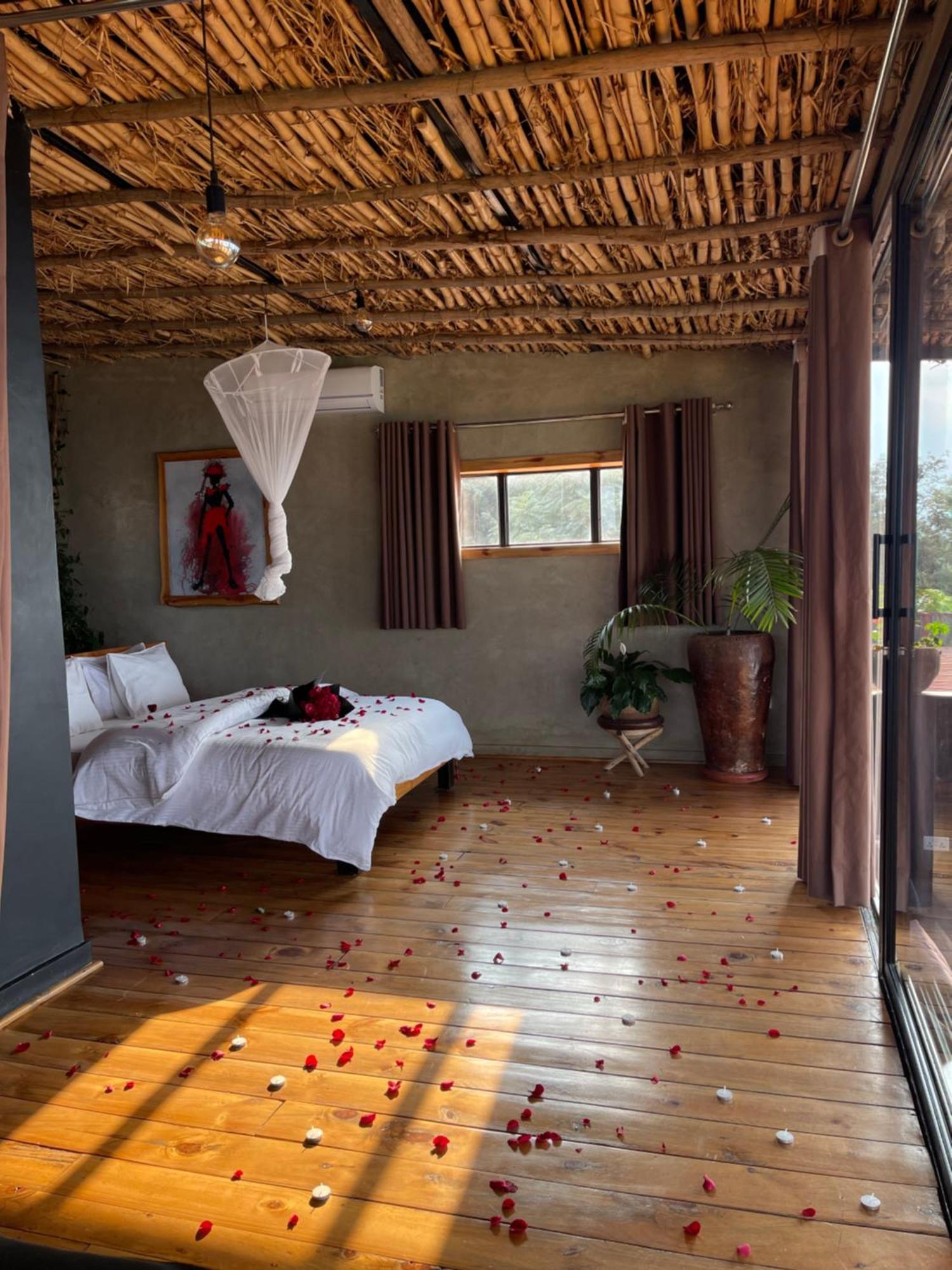 Eagle View Lodge - Кигали Экстерьер фото