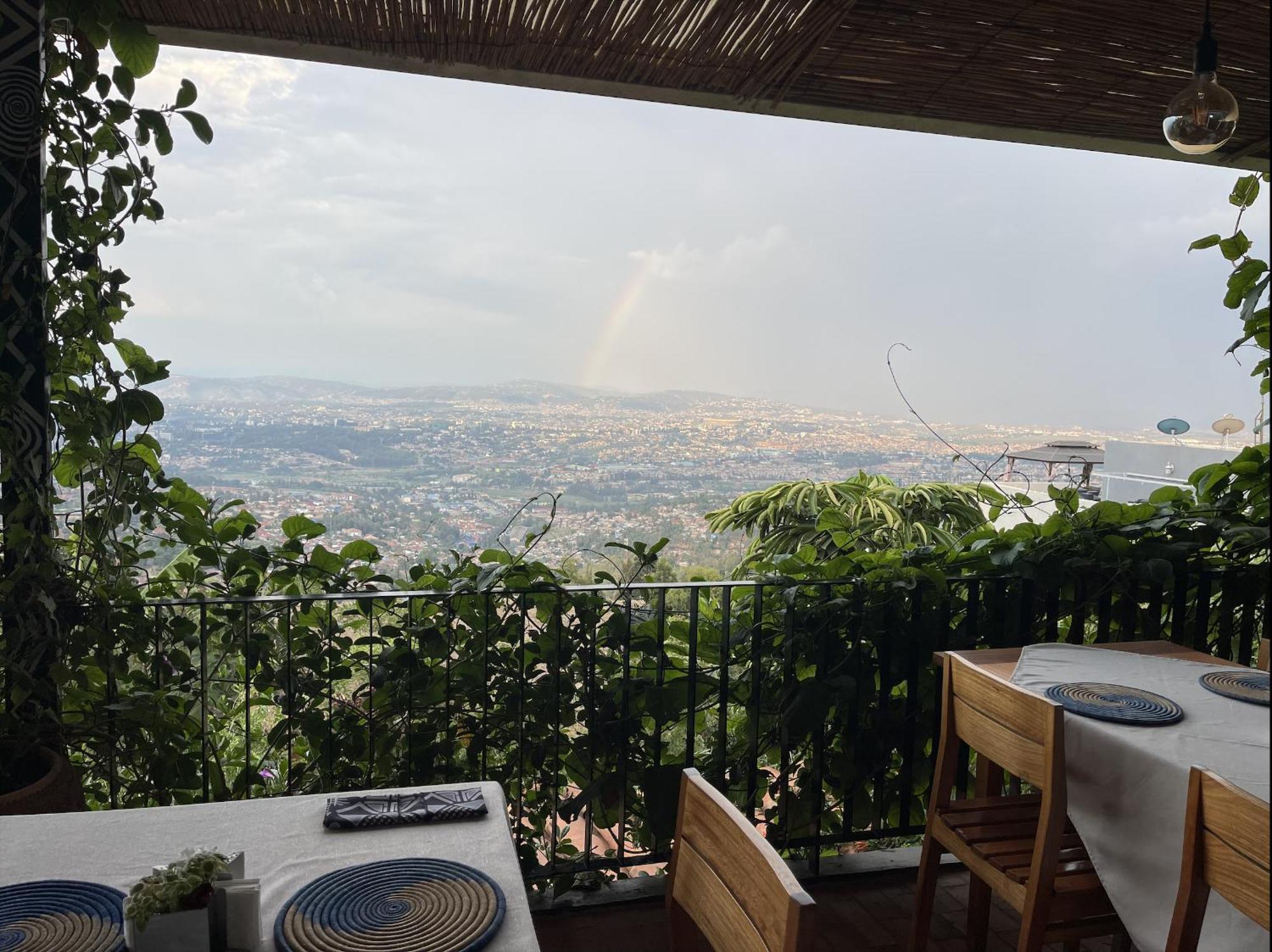 Eagle View Lodge - Кигали Экстерьер фото