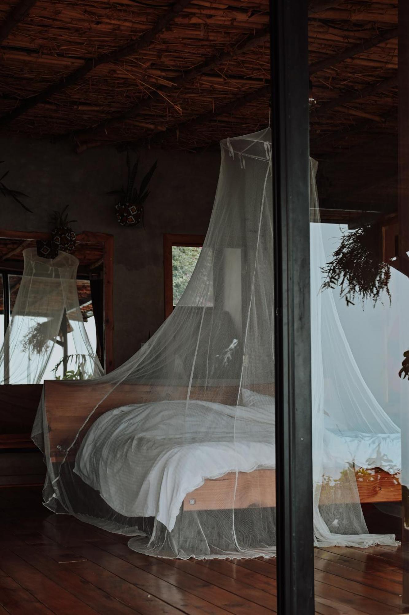 Eagle View Lodge - Кигали Экстерьер фото